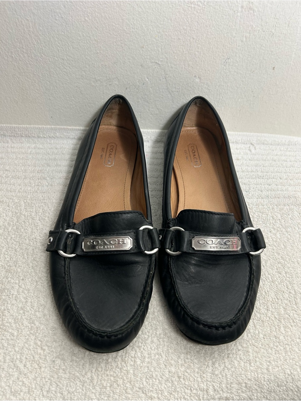 Coach Black Leather Women's Loafers with Silver Logo Bit Sz 8B